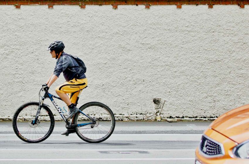  Kävellen, juosten vai pyörällä – näin suomalaiset kulkevat töihin
